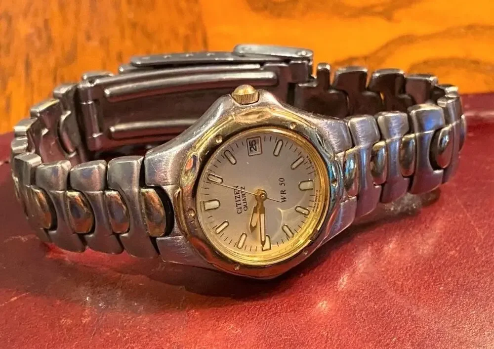 Women's 25mm Two Tone Citizen Watch, WR 50M, Date